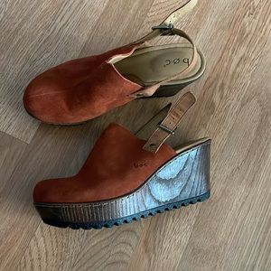 Like New! b.o.c wedge sandals!